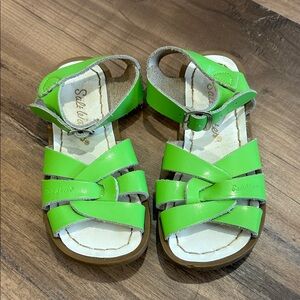 Kids Sat Water Green Sandals size 10